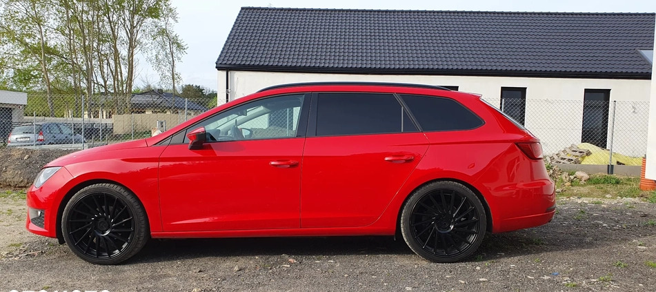 Seat Leon cena 49900 przebieg: 233000, rok produkcji 2015 z Szczecin małe 254